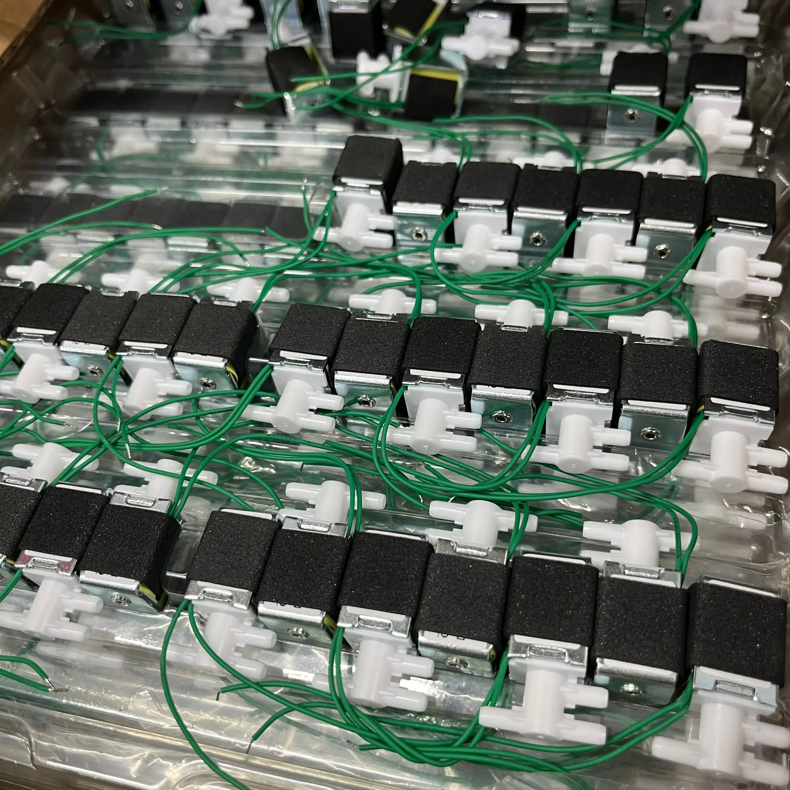 

1 шт. DC 6 В CJAV13-3E06A12 микроэлектрический электромагнитный клапан 2-позиционный 3-ходовой N/C нормально закрытый инструмент воздушный клапан управления