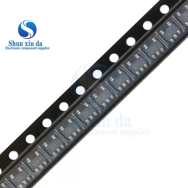 20PCS SGM6601YTN5G/TR SG4** SOT23-5 SGM6601YTN5G SGM6601 1.8-6V 400mA Output 38V SMD Low-Power DC-DC Step-Up Converter IC