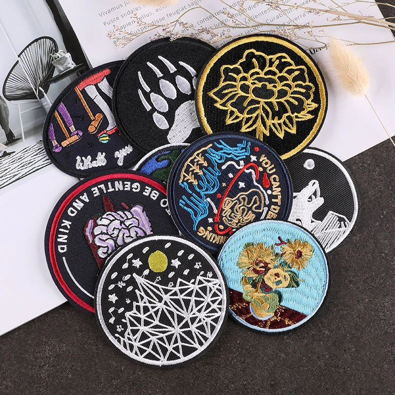 Round badge Patch On Clothes Parker Rock Stripes Personality Embroidered Patches For Jackets Clothing Iron thermoadhesive Patch