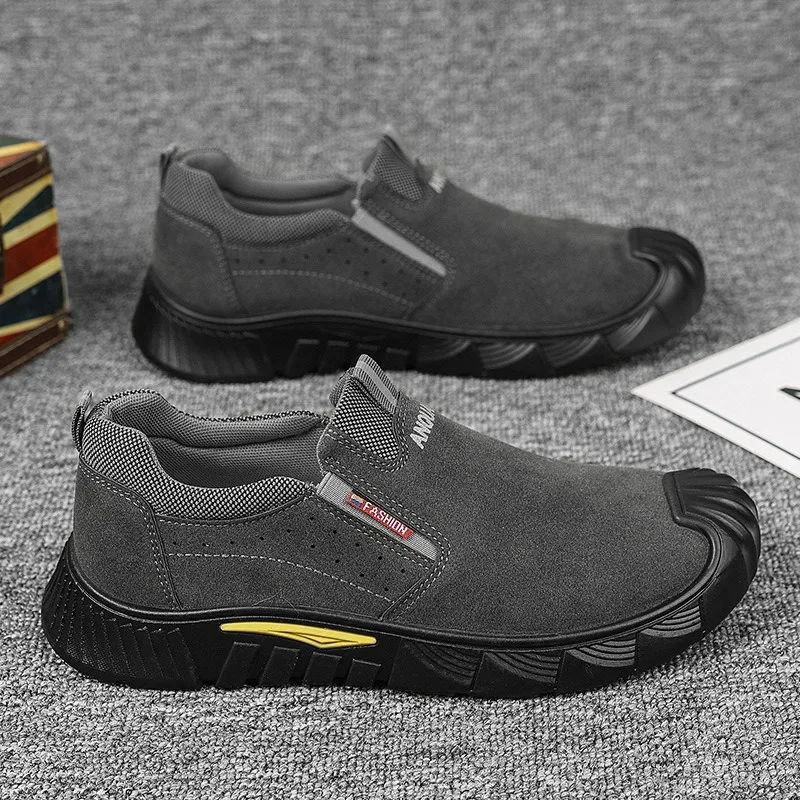 Soft Soled Men Shoes New Summer Lightweight Anti-Slip Shoes Breathable Wear-resistant Work Shoes for Women Platform Sneakers Men