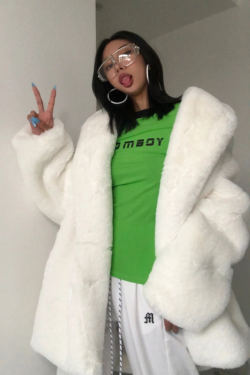 winter fashion new loose sxey imitation fur super thick heavy industry rabbit hair medium long bathrobe coat fur white top 2024