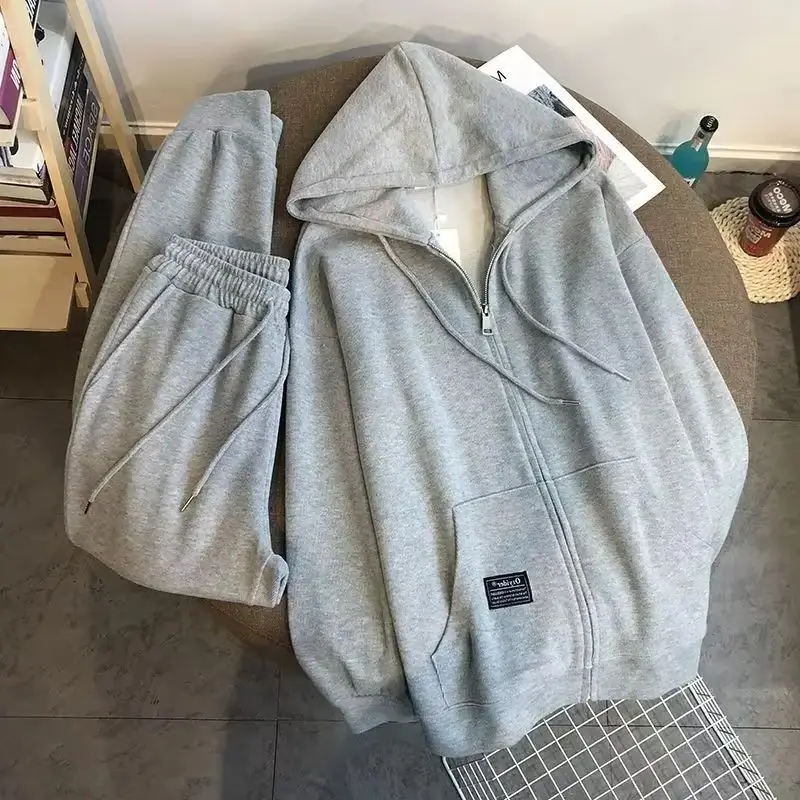 

Женская одежда больших размеров, большой повседневный спортивный костюм, весна-осень 2024, корейский свободный свитер с капюшоном, топ и брюки, комплект из двух предметов