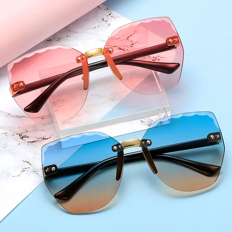 Glasses for Women Frameless Trimming Wave Children Sunglasses Square Crystal Candy Color Girls Fashion Aesthetic Sunglasses Tide