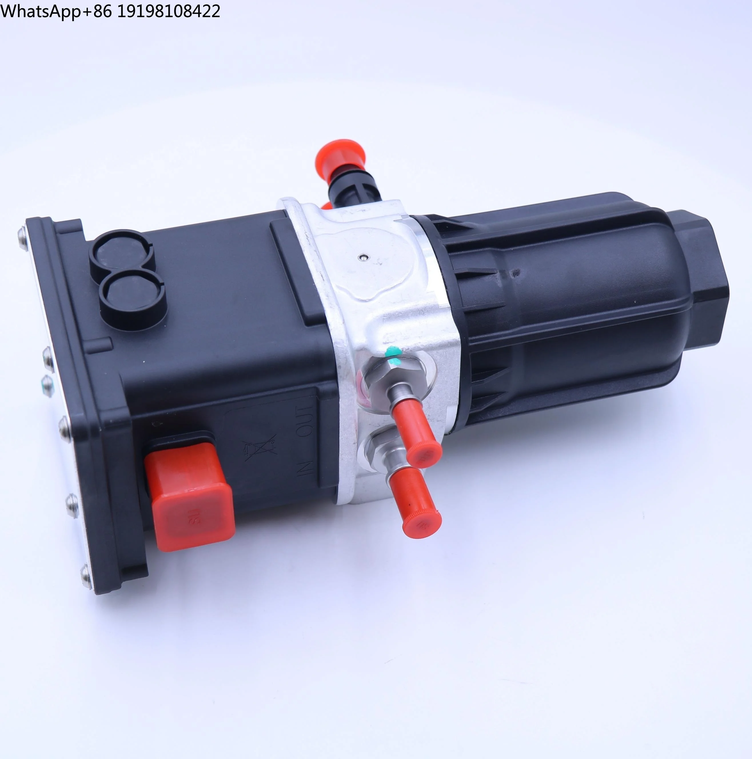 

2009872 2182737 2655852 Система SCR Насос мочевины Новые детали двигателя грузовика для грузовиков Scania