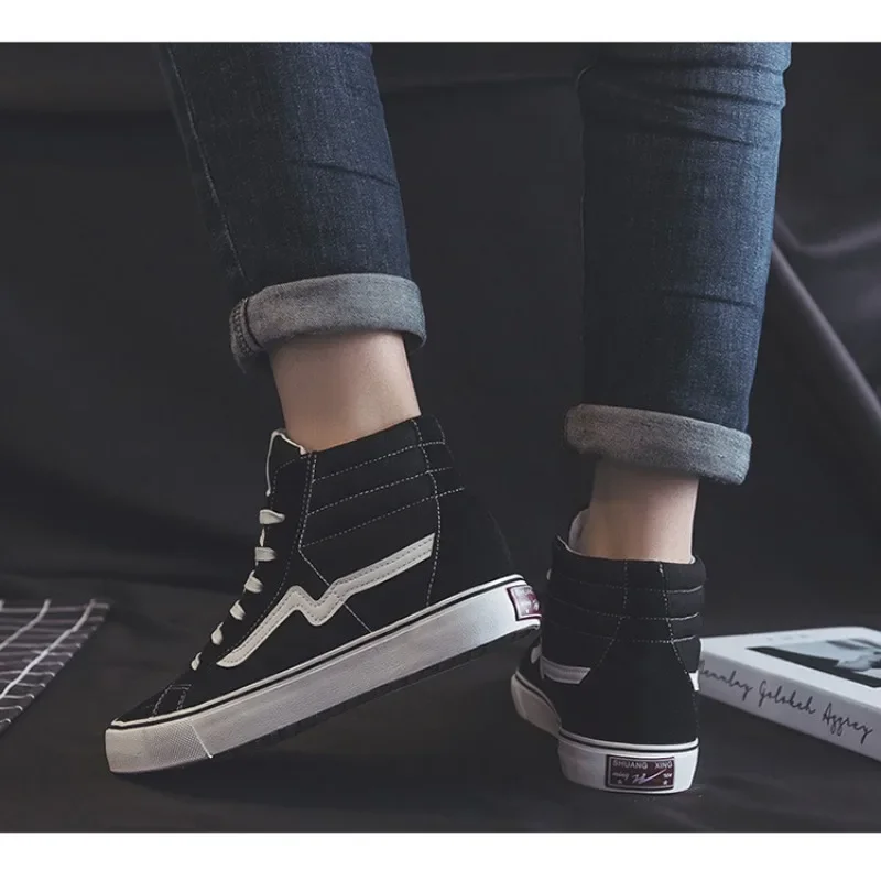 Women Canvas Sneakers Casual Flat High-cut White Shoes Unisex Skateboard Shoes Vulcanized Couple Shoes Zapatillas Mujer