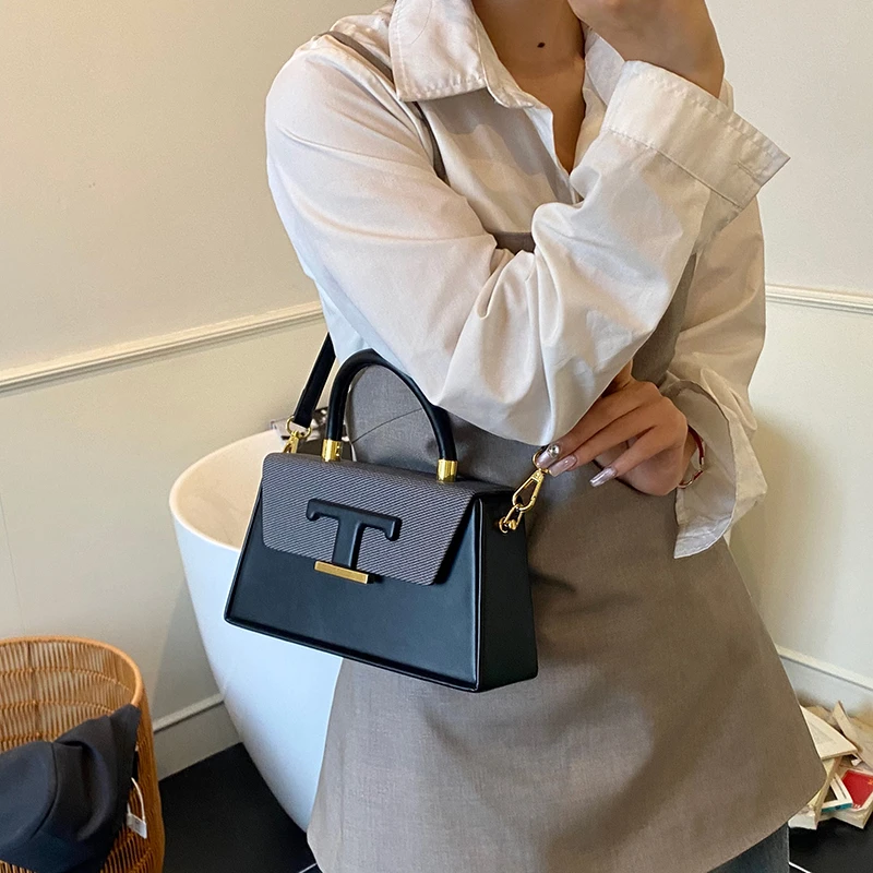 

Classic Minimalist Crossbody Bag Women High-End Leather Tote Vintage Design Solid Color Fashionable Commuter Shoulder Purse