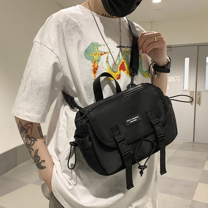 

Postbag men's functional wind messenger bag Japanese literature and art large-capacity shoulder bag ladies Joker retro backpack