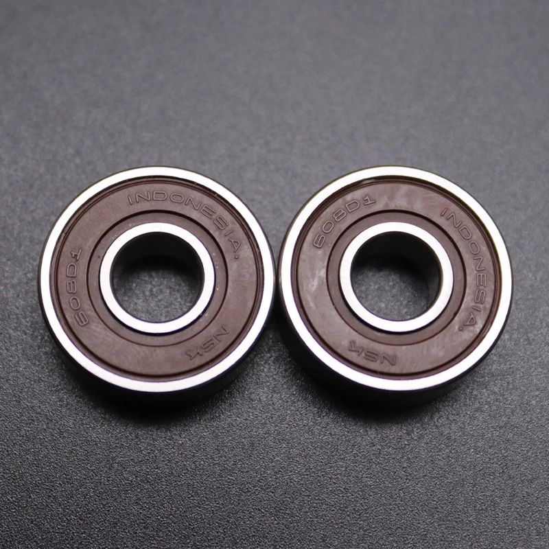 Miniature Deep Groo…