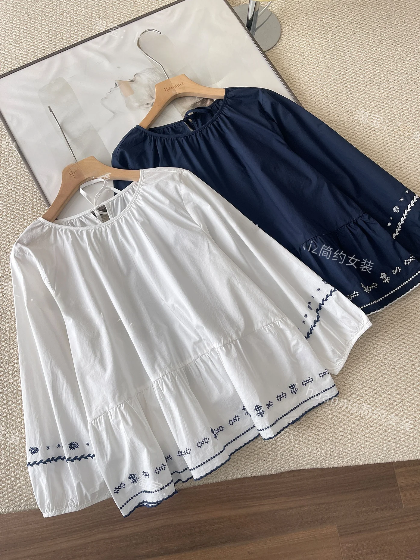 

Spring round Ne Lace Embroidery Doll irt Lantern Sve Women's Top Korean Sle Cotton Loose Fit Long Sve irt