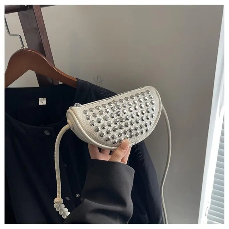 

Fashionable Studded Shoulder Bags for Women PU Leather Handbags Underarm Purse Casual Crossbody Purses for Daily Wear 066F