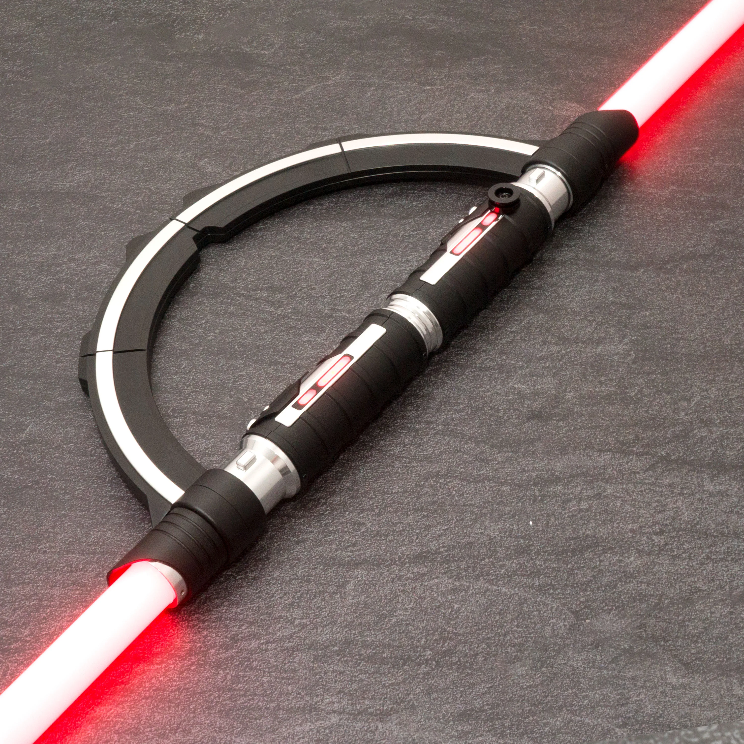 

Ultimate Work Third Sister Neopixel LIghtsaber Asteria2.5 Board Removable Battery Can Be Disassembled Into 2 Handles Sword Toy