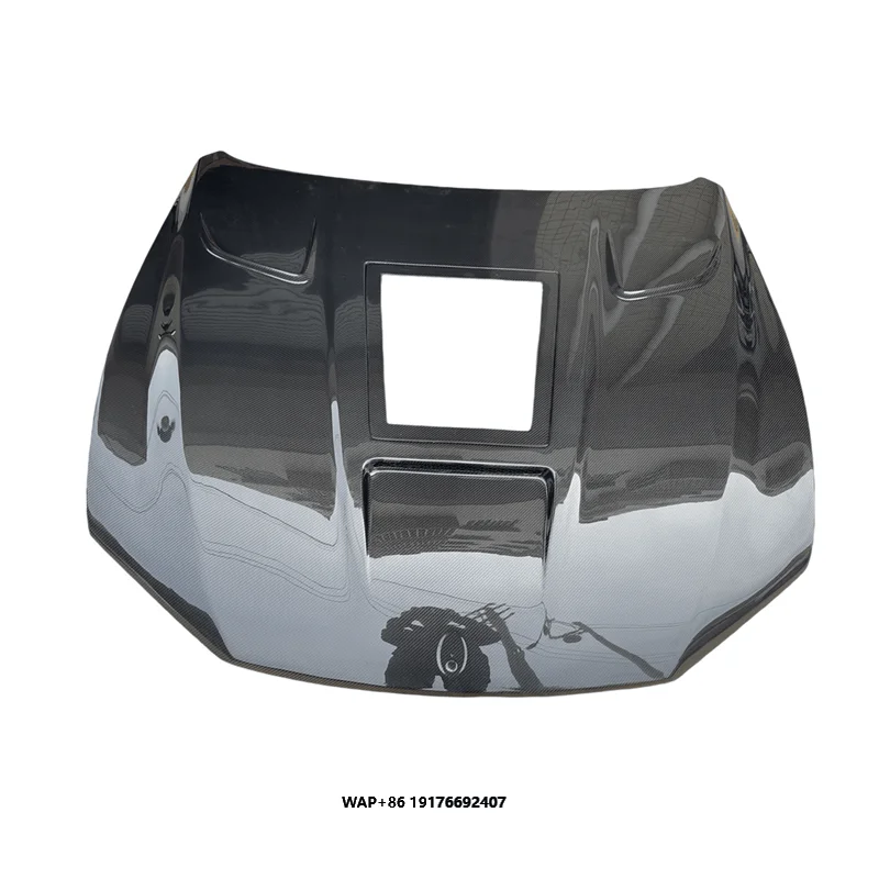 

Карбоновый капот (крышка двигателя) для LEVANTE 2016-2018, комплект обвеса кузова