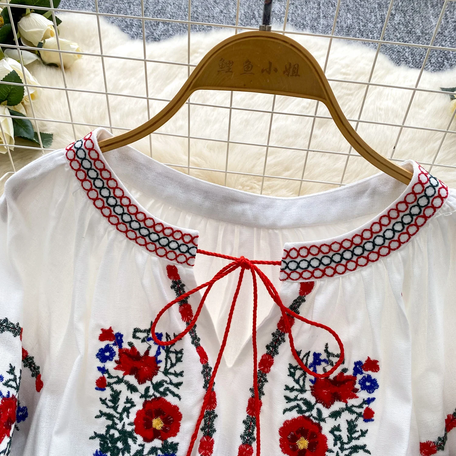 ヴィンテージセクシーな O ネックプリント長袖ブラウスエレガントな韓国ファッショントップ秋の女性のシャツ