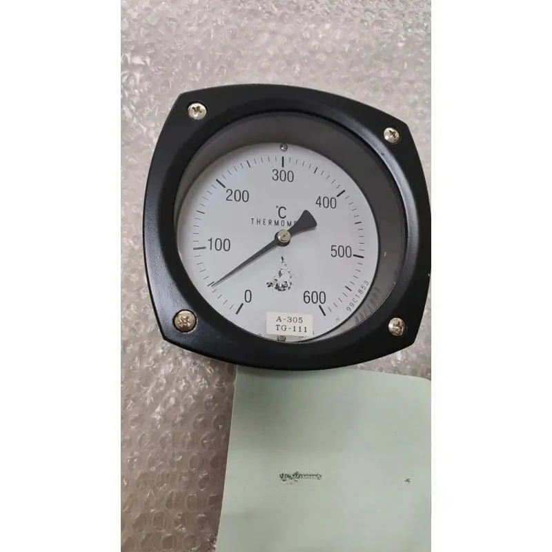 TG-111, 0–600°C HYODA, A-305 MT4S Thermometer, probe length 24 cm