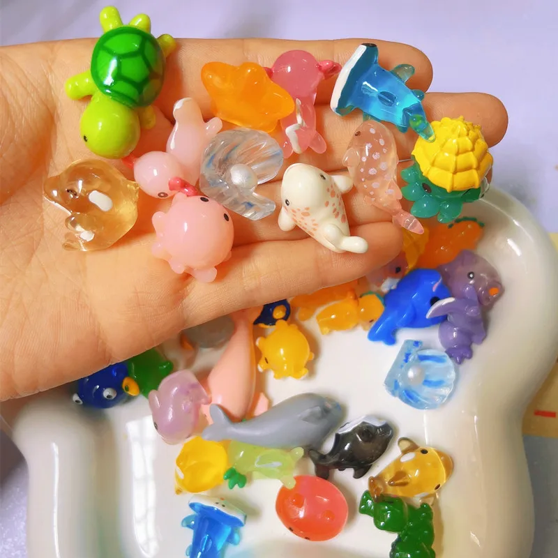 Minifiguras luminosas de Dophin para decoración del hogar, figuritas en miniatura de peces que brillan en la oscuridad, 10 piezas