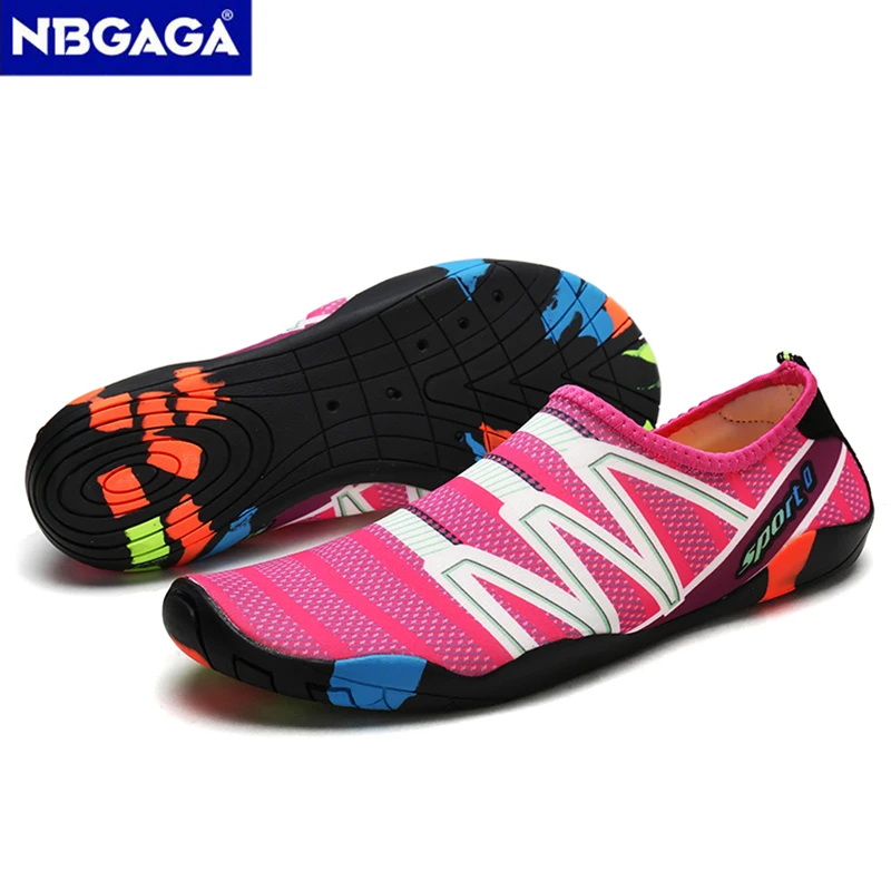 New Quick-drying Swimming Men Aqua Shoes Lightweight Women Water Sport Shoes Soft Couple Beach Shoes Slip-on Training Shoe