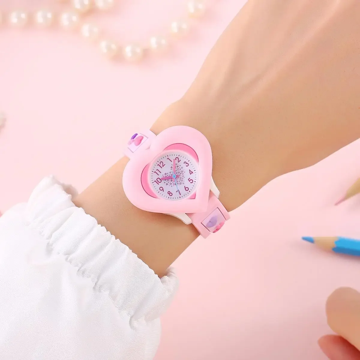 2024 New Fashion Heart shaped children's Love 3D Cartoon Watch orologio per l'apprendimento dei bambini