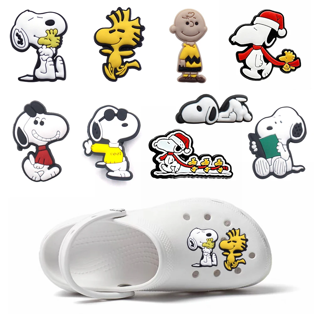 MINISO Snoopy Shoe Charms DIY Clogs Sandals Shoe Decorations Accessories PVC Buckle For Kids Christmas Birthday Gifts