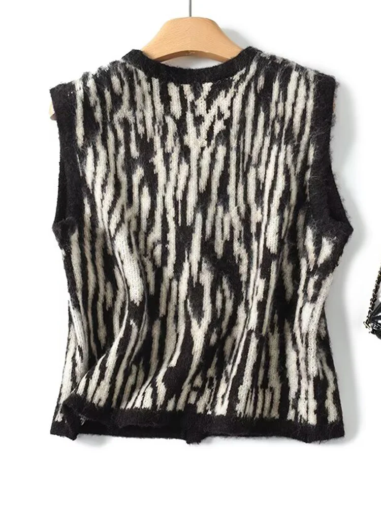Gilet tricoté à col en v pour femmes, nouveau style européen, mode assortie avec tout, tempérament, motif zèbre superposé