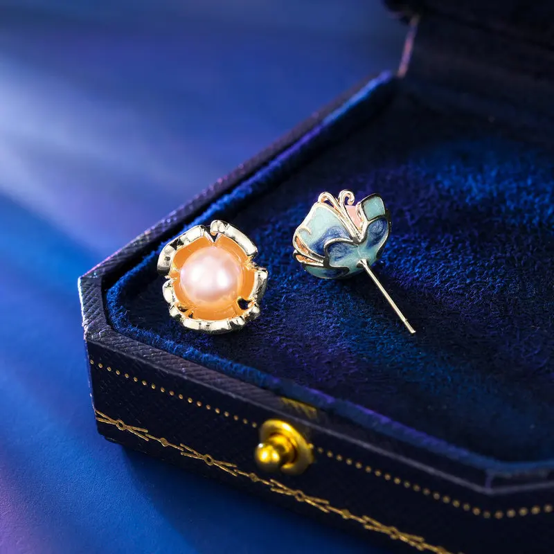 

s925 Silver needle Artistic, retro and simple pearl earrings, women's blue enamel oil drip romantic flower bud stud earrings
