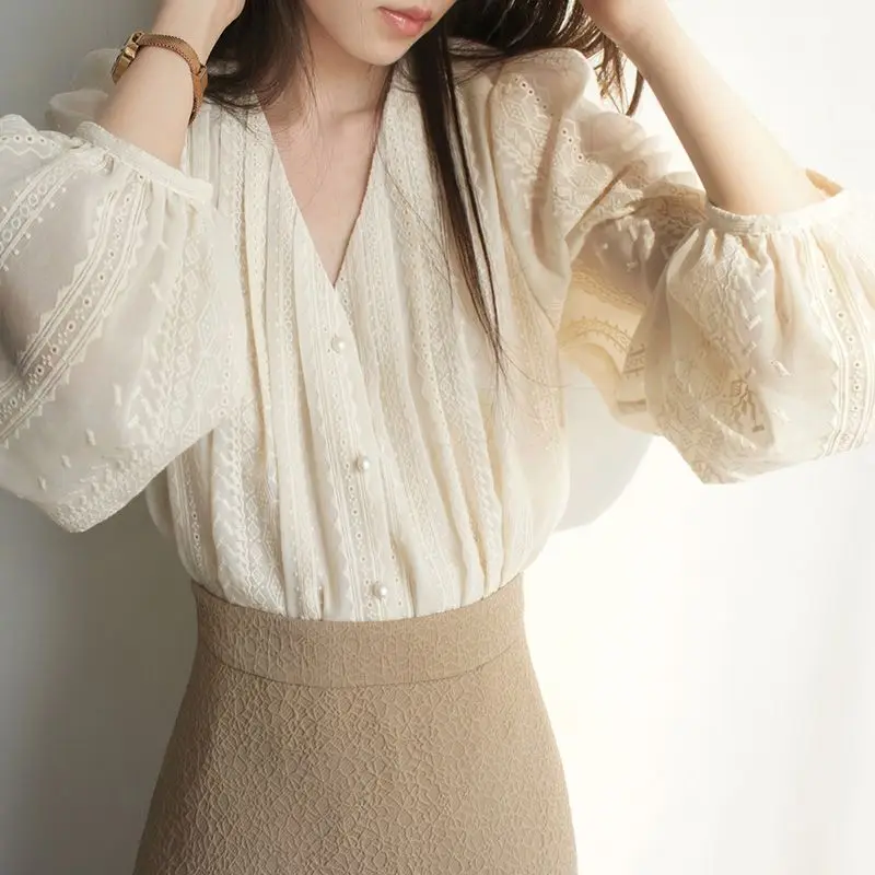 

V-Neck Lace Shirt with Embroidery for Spring Elegant