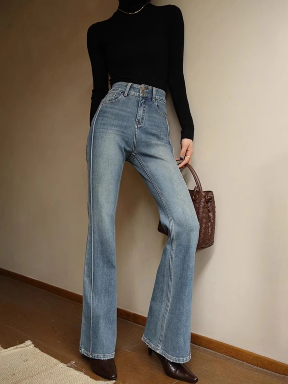 Jeans dritti a vita alta blu scuro da donna Autunno Nuova versione slim fit a gamba larga Tessuto denim elasticizzato Pantaloni intellettuali eleganti
