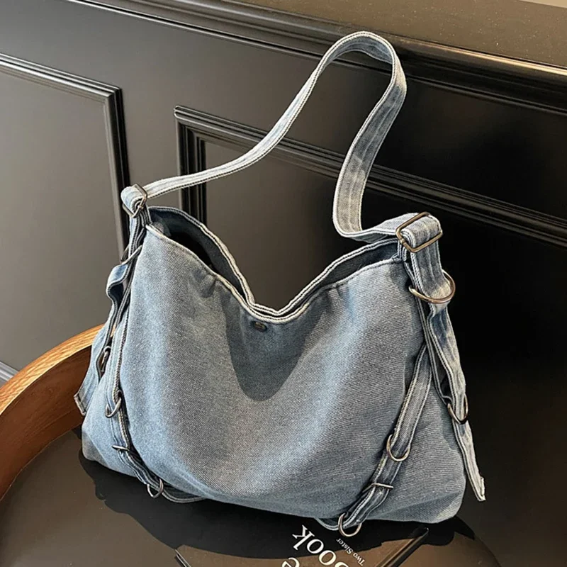 New Luxury Double Strap Buckle Design Fashion Washed Denim Canvas Women Travel Shoulder Bag Lady Handbag Crossbody Messenger Bag