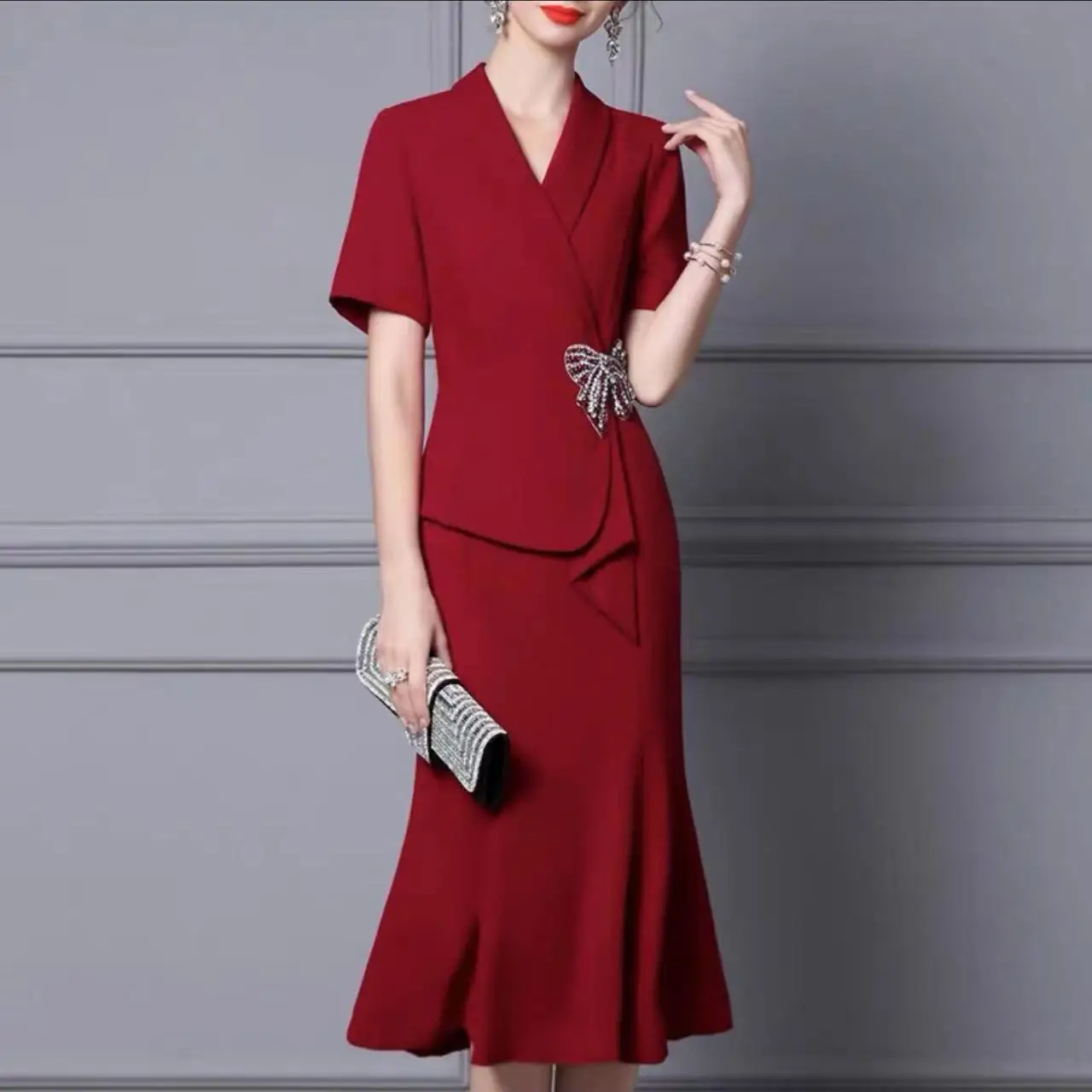 Yourqipao Women Burgundy Chinese Traditional Wedding Party Dresses Mother of The Bride Cheongsam Dress Embroidered Evening Gowns