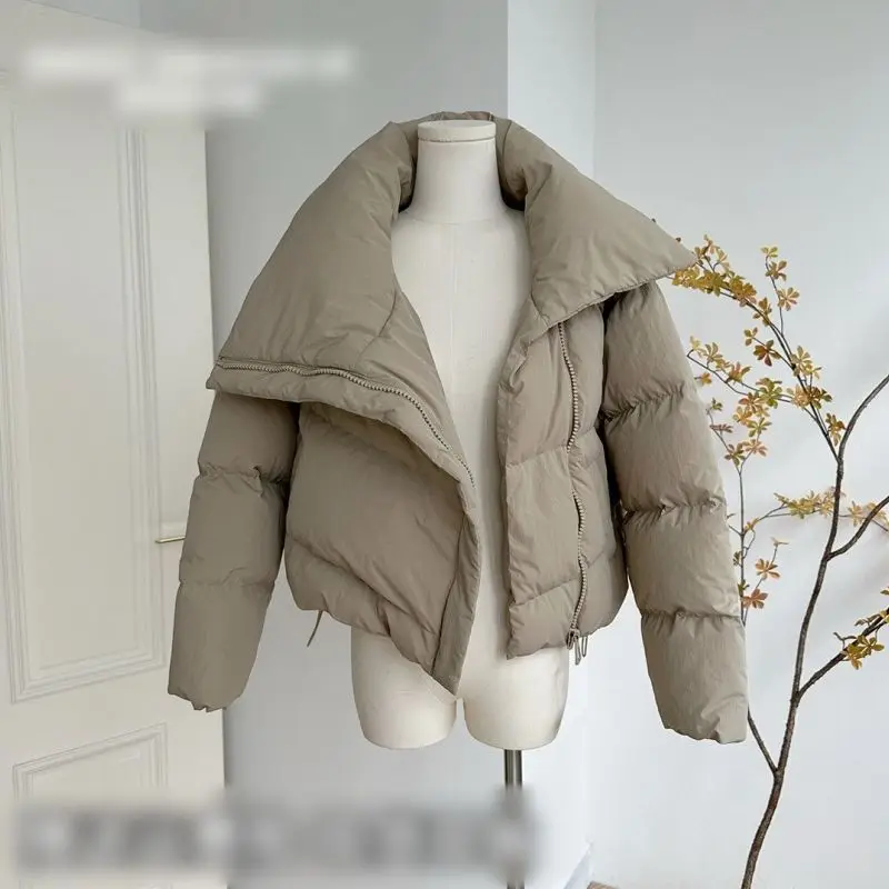 

2025 Winter New Korean Fashionable and Minimally Designed Parkas with Collar and Solid Color Versatile Coat Female Clothing
