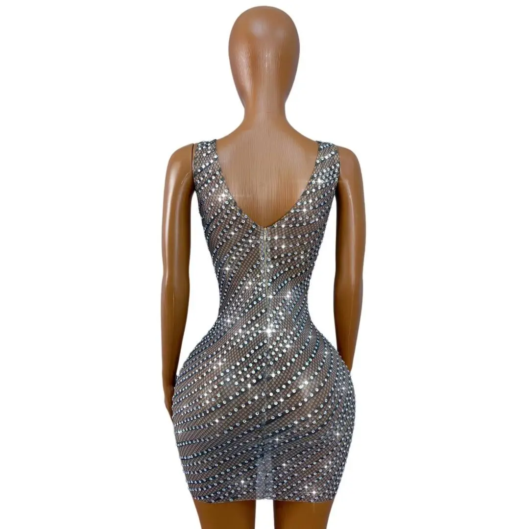 Xianxingyi Sparkly Black Mesh Round Neck Mini Gown Full Diagonal Silver Rhinestone See Through Birthday Photoshoot Outfit