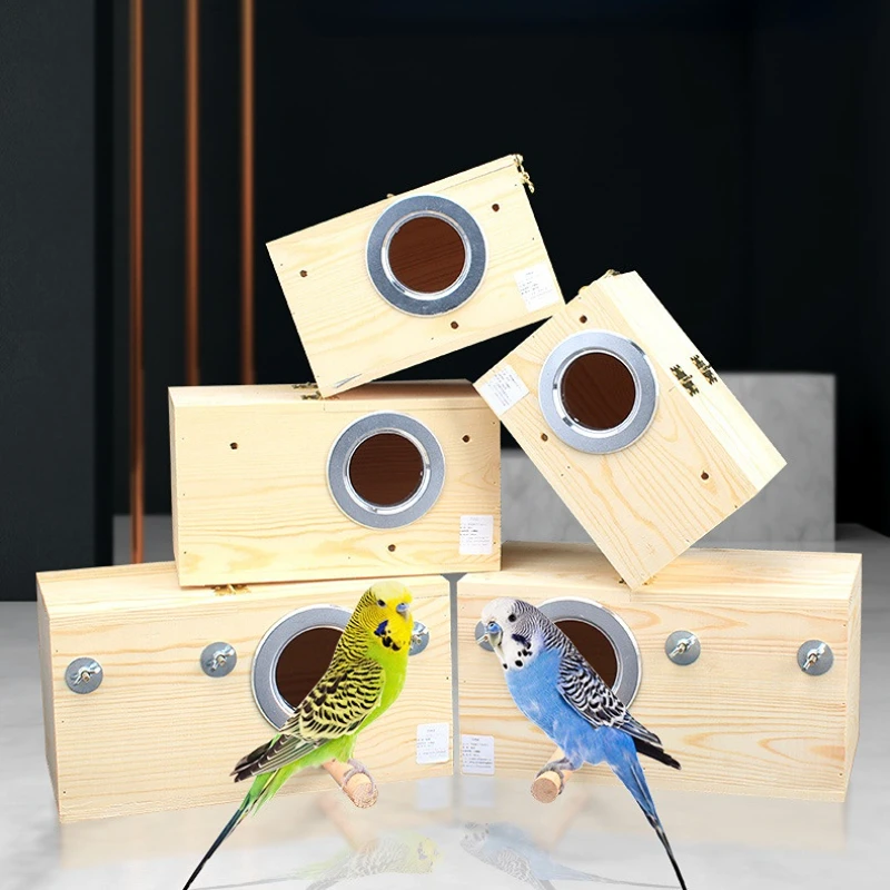

Wood Bird House Nest Birds Breeding Box Bird Parrot Breeding Decorative Cages Pet Accessories Home Balcony Decoration Mating Box