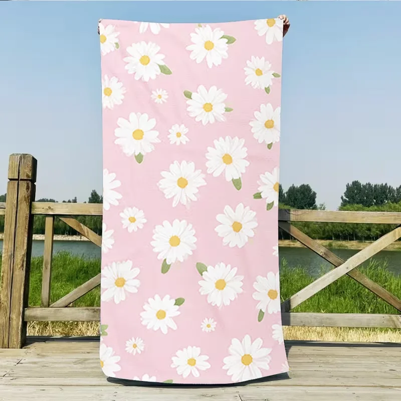 Girly White Daisy Floral Beach Towel Quick Dry Soft Absorbent Sand Free Towel for Women Girls Summer Beach Pool Gym Travel
