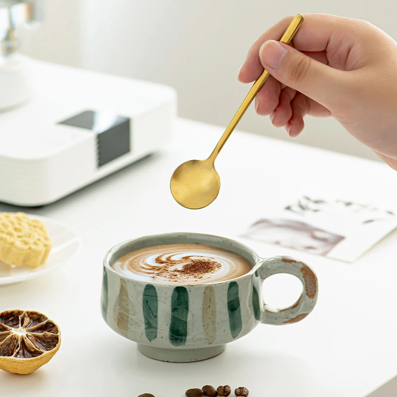 

Керамические кофейные чашки в японском стиле с ручной росписью в полоску в стиле ретро, грубая керамика ручной работы, чайные чашки, креативный подарок, бытовая кружка для латте