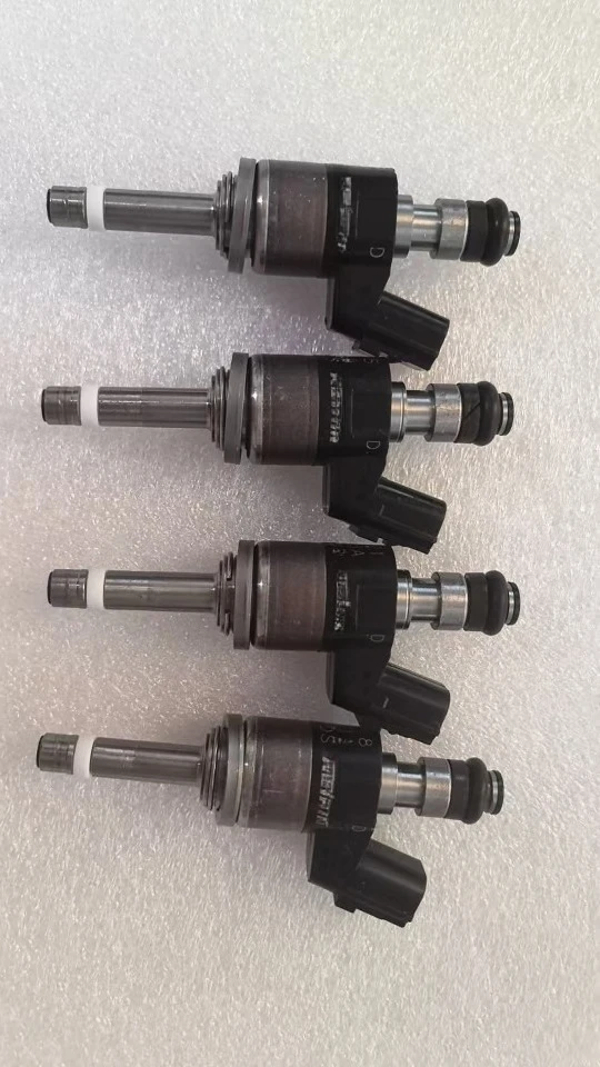 Fuel Injector Nozzle, Model 16010-5PA-305 / 16010-RLV-315, Compatible with Various Engine Systems