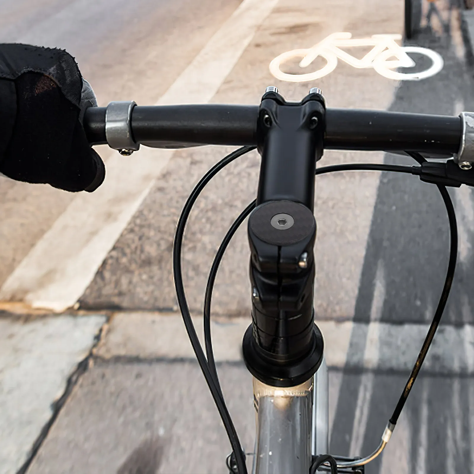 

1Set Bicycle Headset Stem Top Cap Carbon Fiber Covers Cycling Spacer Protector for Road Mountain Bikes Bikes Bolt