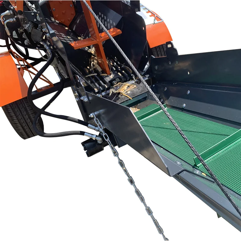 2025Nova máquina florestal processador de lenha movido a gasolina e cortador de árvores com serra automática