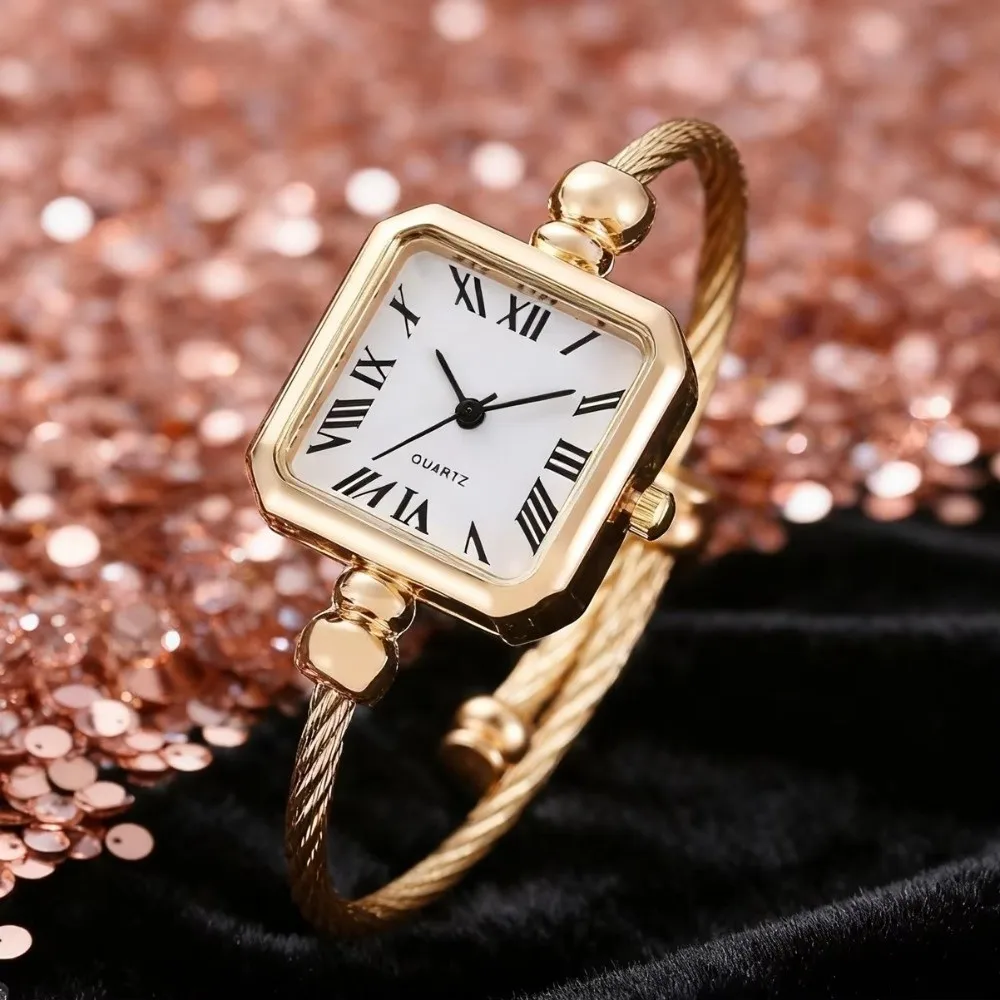 Open-Ended Bracelet Bracelet Watch Analog Display Compact Size Square Dial Watch Miniature Design Digital Square Dial