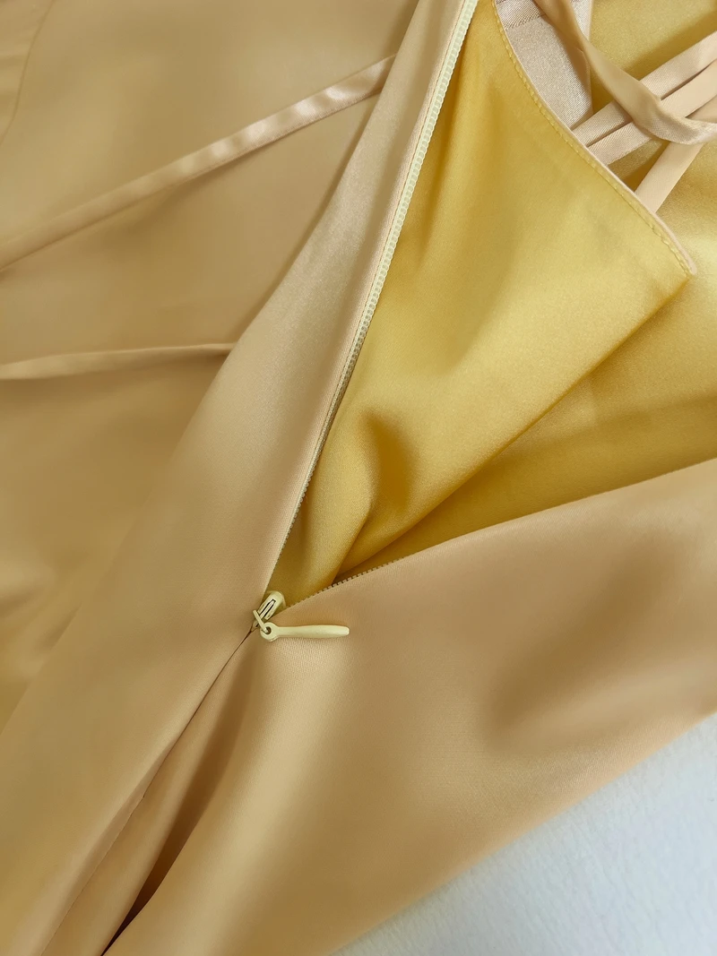 Ele Giallo Satin Holiday Dr con cinturino Bal Design diviso per la cena di fine anno Par Gonna a trapezio a vita alta