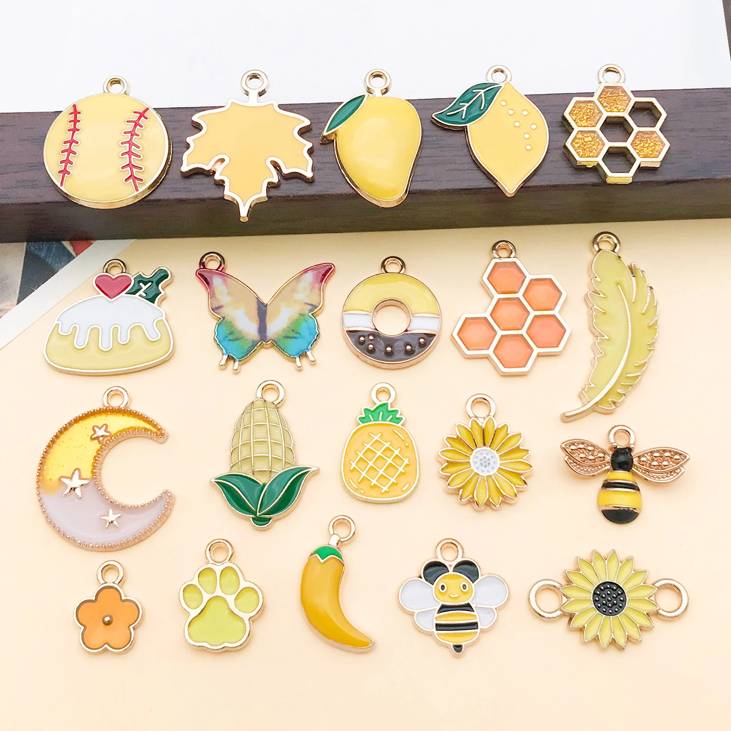 10/20pcs Enamel Charms Alloy Various Styles Pendants
