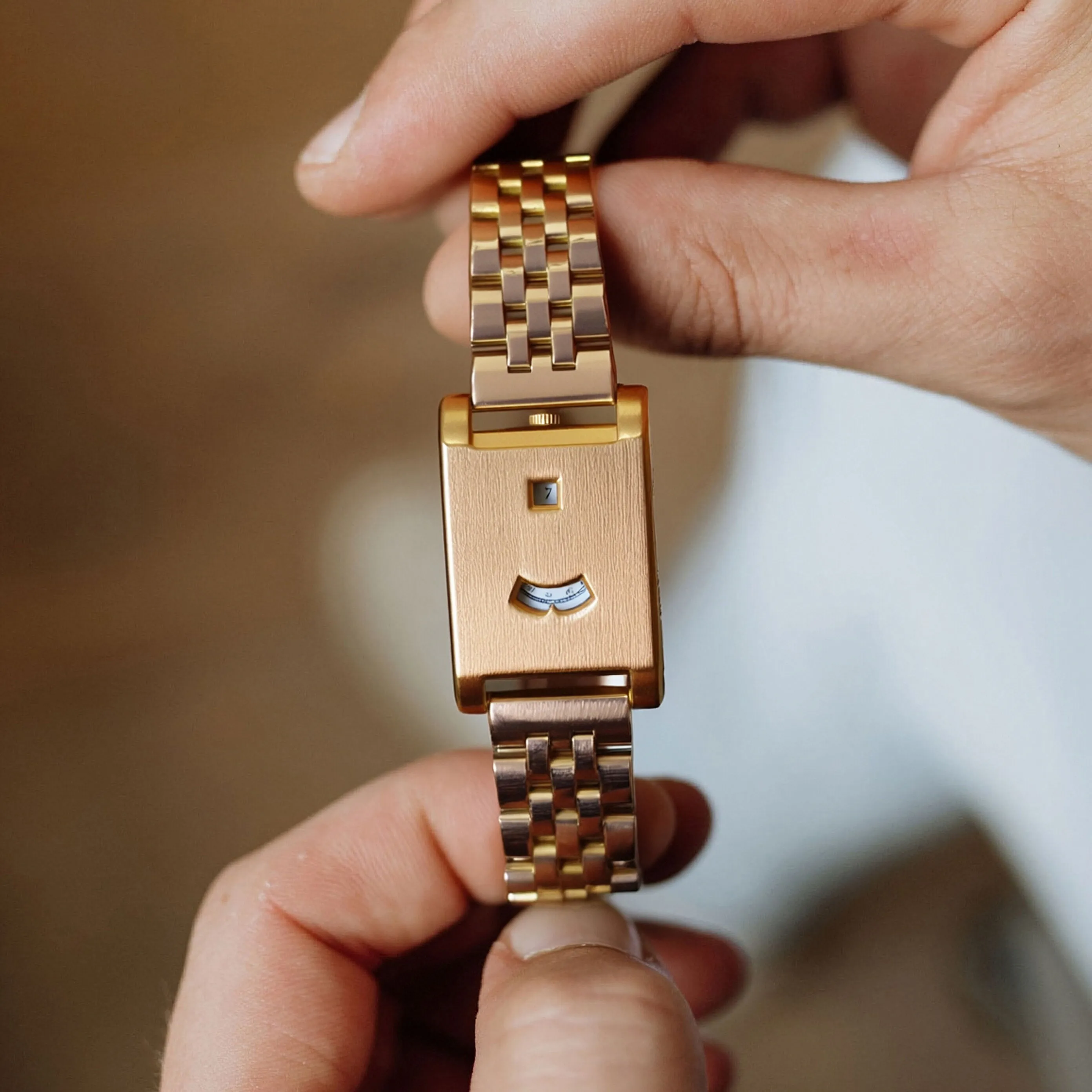 

CILOA golden square vintage watch for men tank style high-quality luxury gift fashionable men's watch waterproof quartz watch