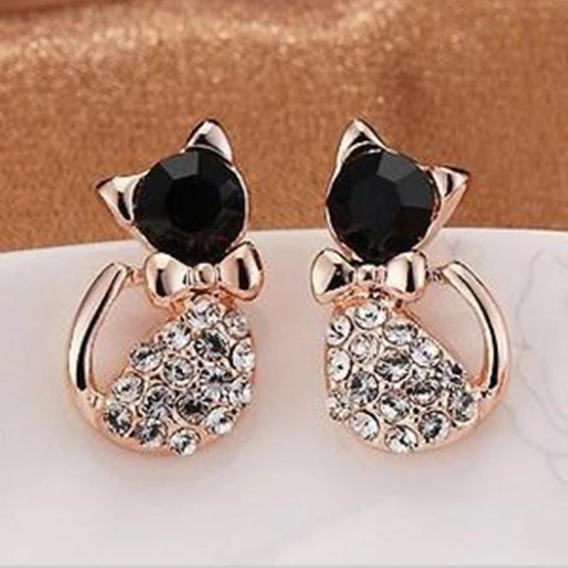 Crystal Cat Earrings Fashion Cute Rabbit Ears Earrings Leaf Metal Personality Stud Earrings For Women Girls Gift