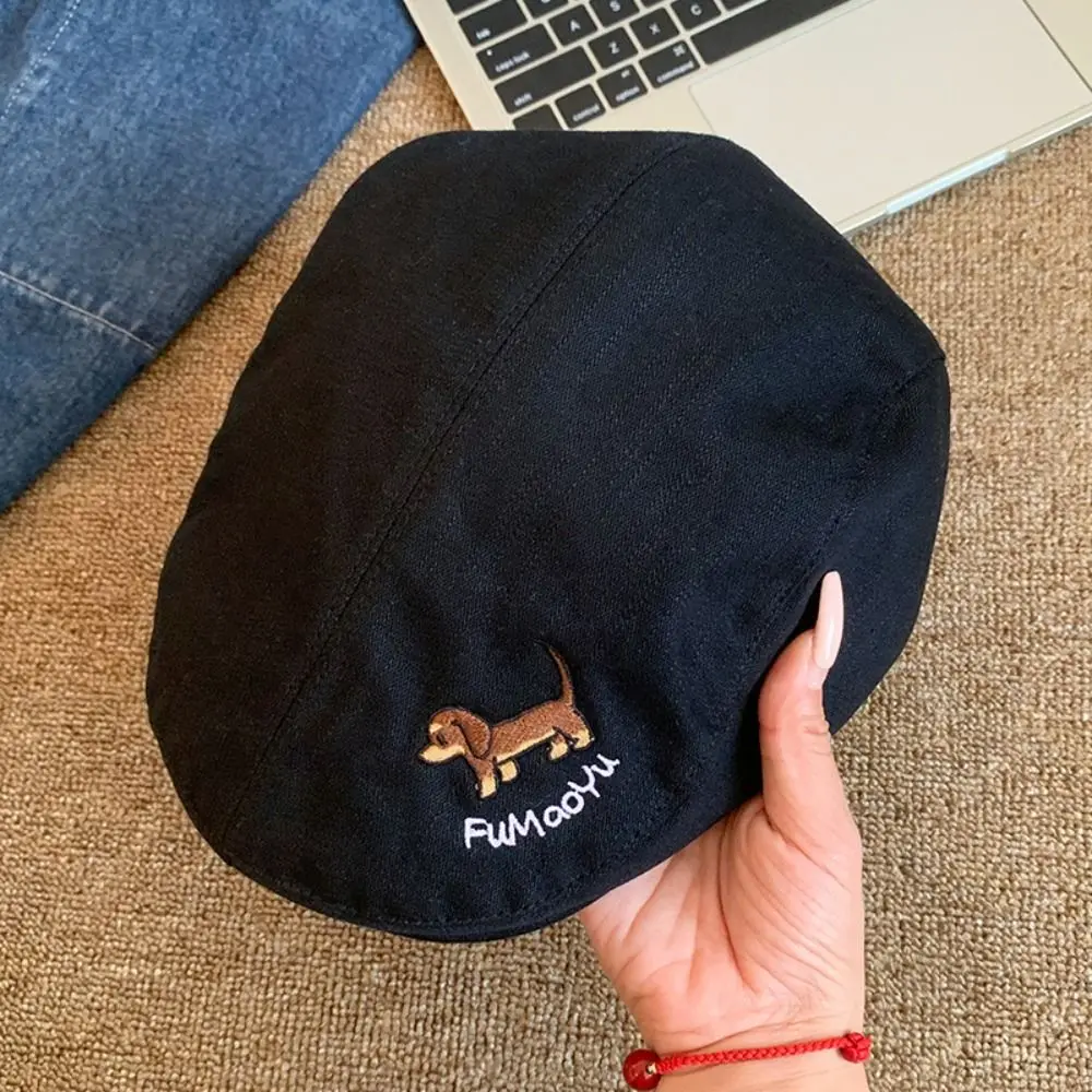 

Personality Japanese Style Cartoon Forward Hat Visor Sunscreen Puppy Embroidery Berets Cap Short Brim Casual Artist Hat Unisex