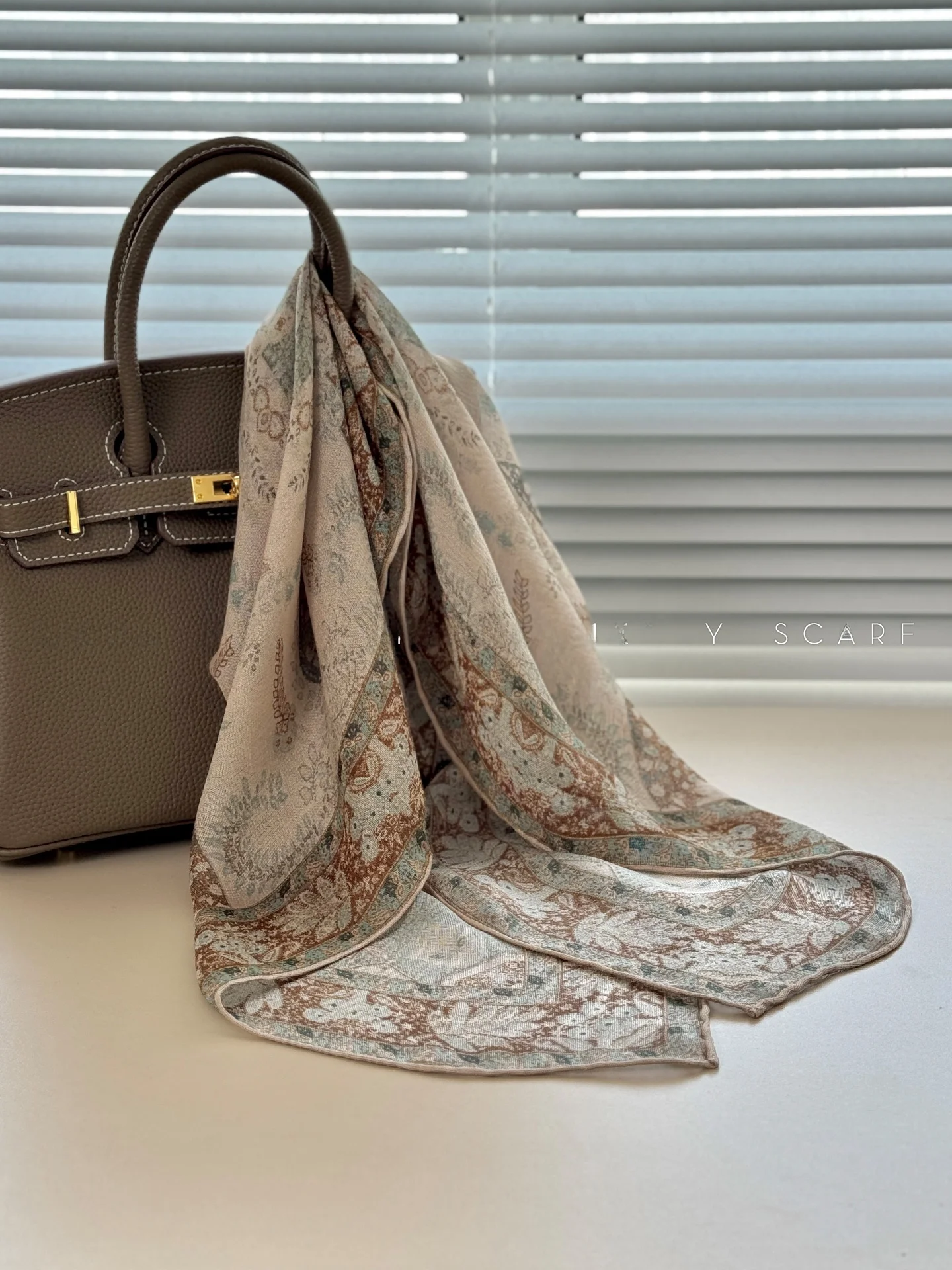 silk-scarf-women's-paisley-design-silk-square-scarf-high-end-gift-lightweight-floral-patterned-wrap