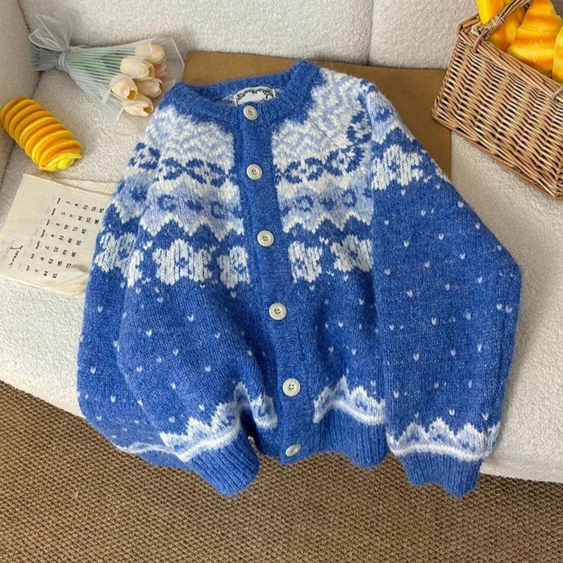 

French Style Soft Knitted Sweater Jacket Women Autumn Fashion Jacquard Loose Knitwear Gentle All-match Female Cardigan Tops