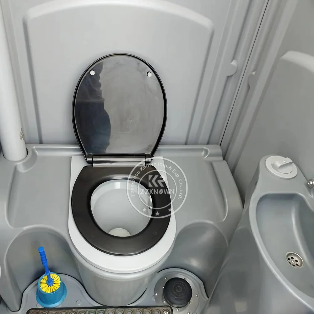 Portable Modern  Toilets Detachable Eco Friendly Easy Installation Durable Public Outdoor Restroom for Sale