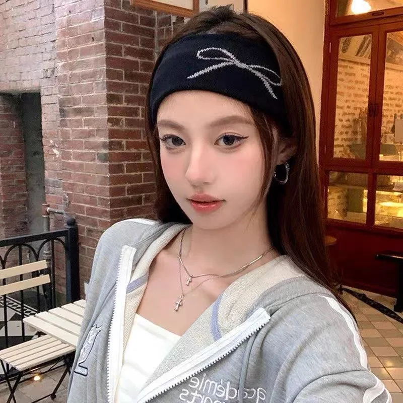 AWAYTR Fashion Bow Knitted Hair Bands Women Solid Color Elastic Headband Sport Yoga Hairband Soft Wash Face Makeup Headwrap