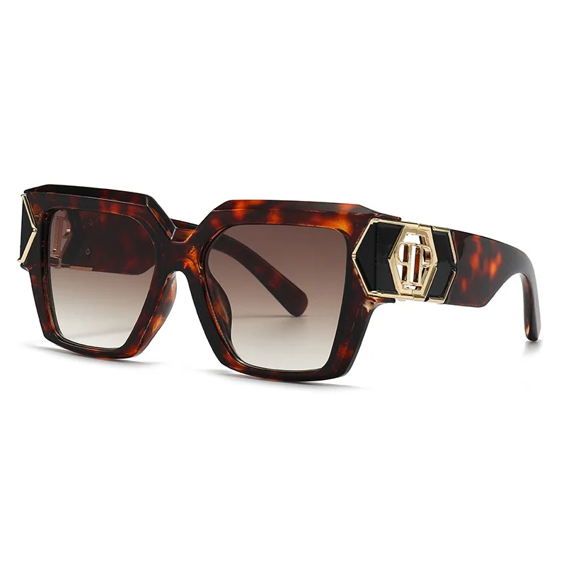 

New Large Frame Square Sunglasses Women's Brand Designer Fashion Sun Glasses Personalized Luxury Brand Oversized Sunglasses