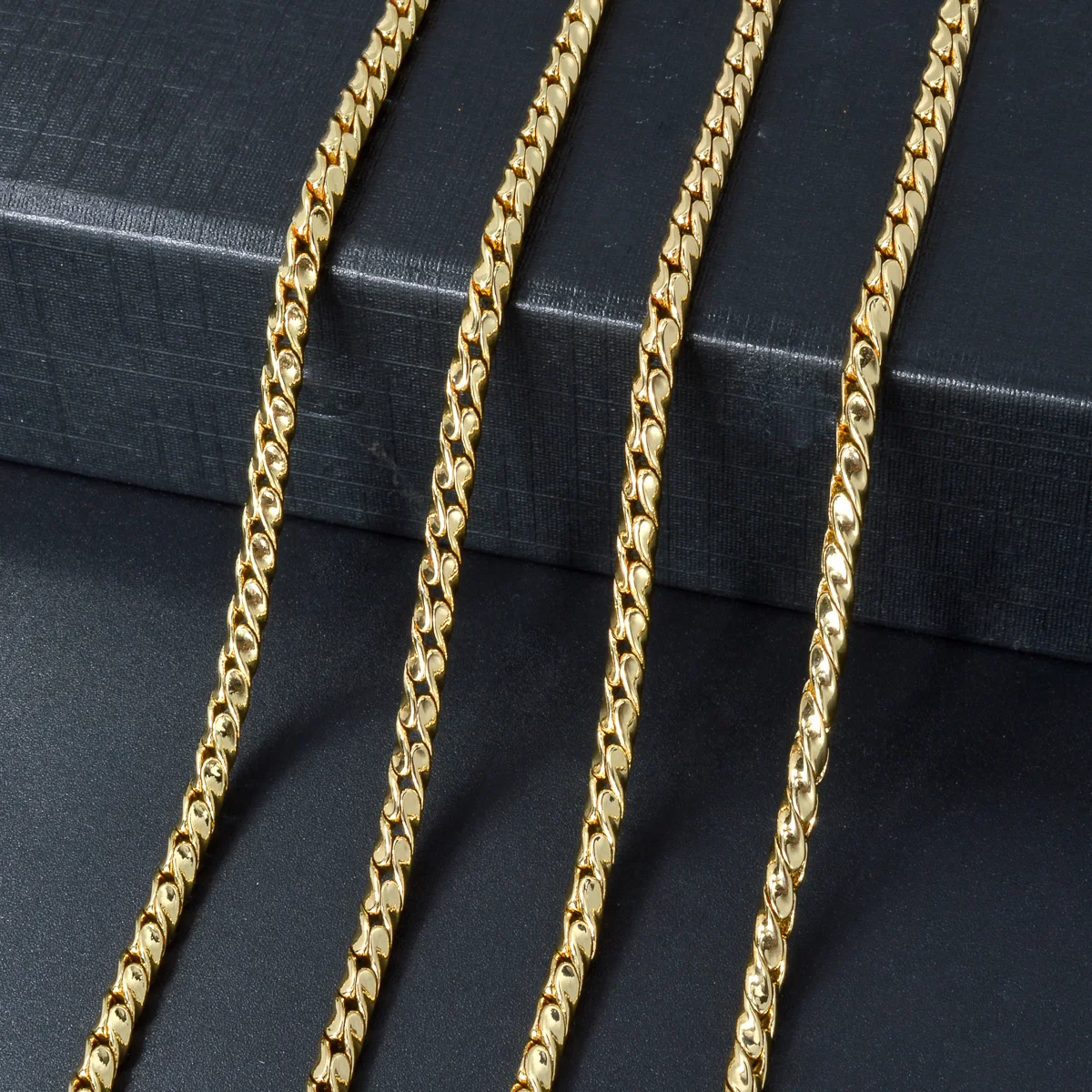 Textured Herringbone Chain Necklace Flat Woven Snake Bone Neck Unisex Chain Stackable Everyday Hiphop Jewelry for Women Ladies