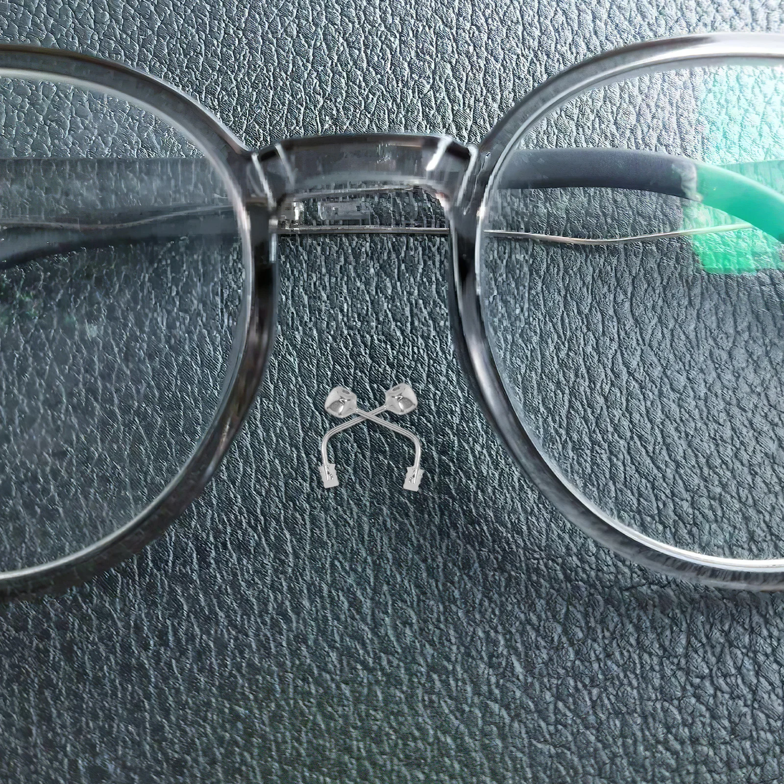 

Insert Style Eyeglass Nose Pad Bracket Metal Anti-Slip Bridge Support Glasses Frame Attachment Repair Part U-Shaped