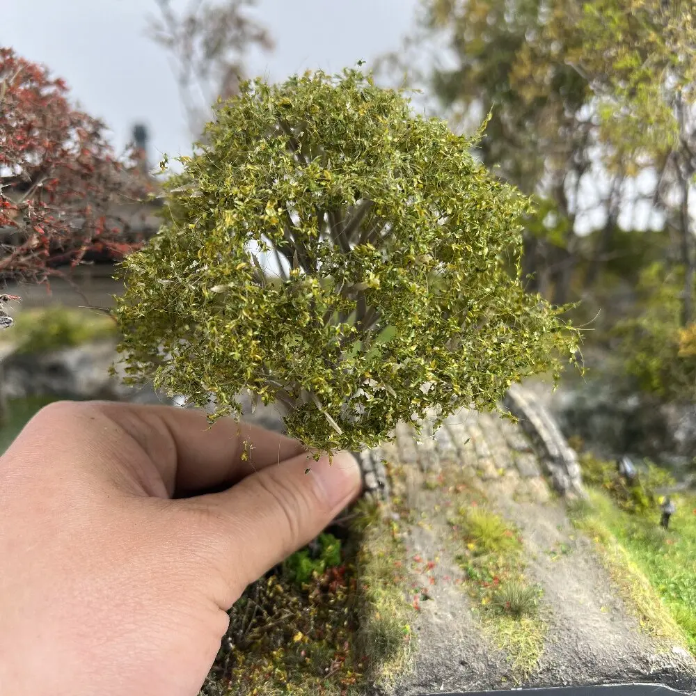 2 Stück Simulierte Miniatur-Modellbäume Maßstabsgetreue Pflanzen für Eisenbahn-Dioramen Architektur-Szenen Landschaft DIY Bastelzubehör